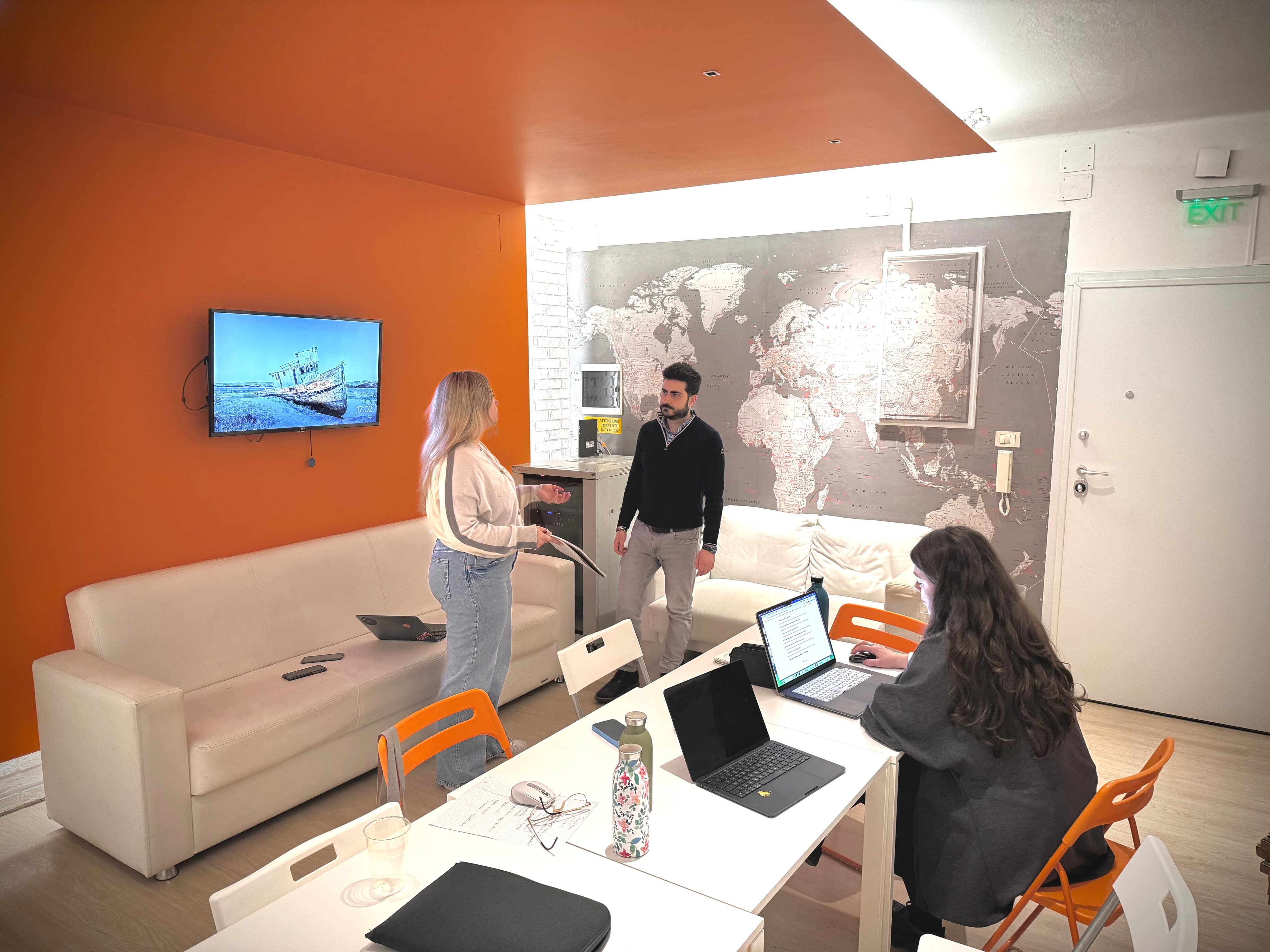 About layout top right